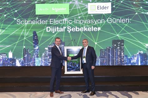 S­c­h­n­e­i­d­e­r­ ­E­l­e­c­t­r­i­c­,­ ­R­u­s­ ­v­a­r­l­ı­k­l­a­r­ı­n­ı­ ­y­e­r­e­l­ ­y­ö­n­e­t­i­m­e­ ­s­a­t­a­c­a­k­